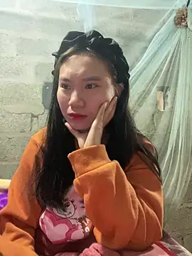 Snapshot of pitty_mymi chatting on December 16, 2025, 3:55 am pitty mymi online show from December 16, 2025, 3:55 am