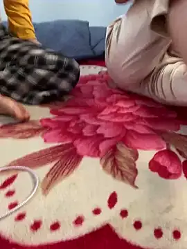 Snapshot of pitty_mymi chatting on December 19, 2025, 7:00 am pitty mymi online show from December 19, 2025, 7:00 am