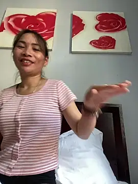 Snapshot of pitty_mymi chatting on March 27, 2026, 6:22 am pitty mymi online show from March 27, 2026, 6:22 am