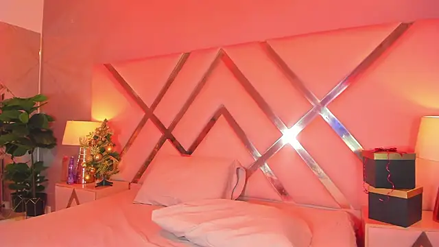 Samantha Bale online show from December 3, 2025, 11:53 am