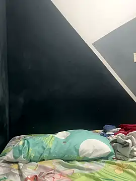 lizmy online show from December 2, 2025, 9:22 am