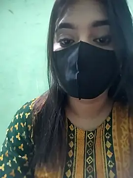 Disha Nur0 online show from February 5, 2026, 10:05 pm