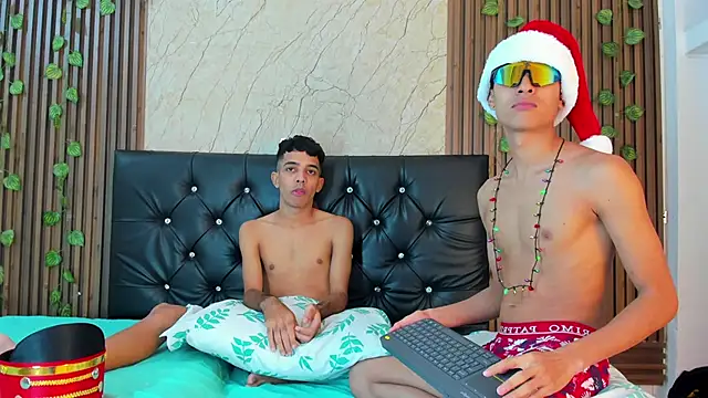 Snapshot of LiamSammer chatting on December 16, 2025, 5:55 am LiamSammer online show from December 16, 2025, 5:55 am