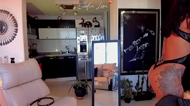 sofiasexhot online show from January 17, 2026, 12:53 pm