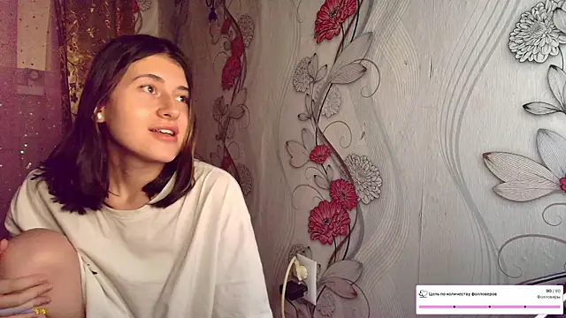 Snapshot of KristinaScott chatting on December 16, 2025, 8:46 pm KristinaScott online show from December 16, 2025, 8:46 pm