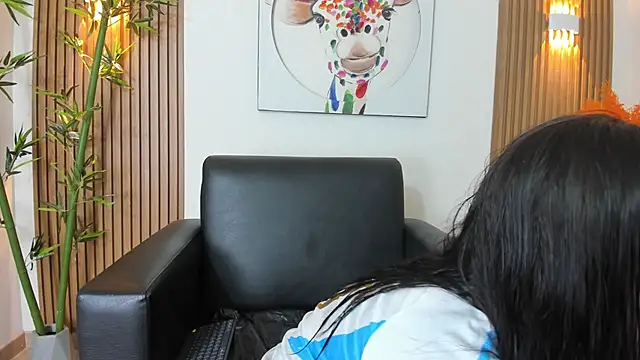 Snapshot of Emily_Frostt chatting on April 29, 2026, 12:20 pm Emily Frostt online show from April 29, 2026, 12:20 pm