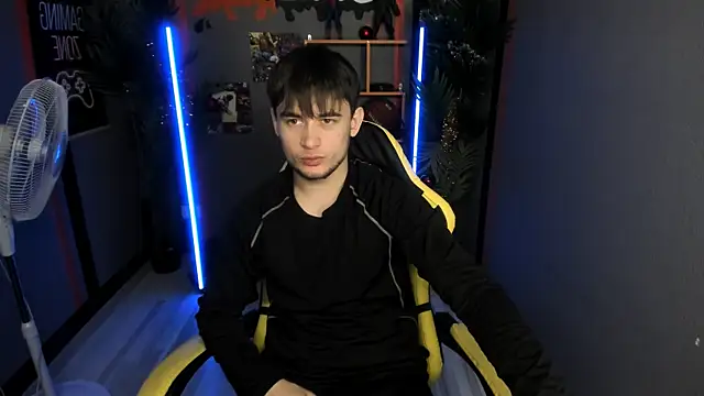 Snapshot of AlejandroEllias chatting on January 12, 2026, 6:09 am AlejandroEllias online show from January 12, 2026, 6:09 am