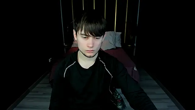 Snapshot of AlejandroEllias chatting on February 20, 2026, 5:48 am AlejandroEllias online show from February 20, 2026, 5:48 am