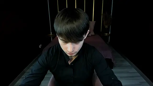 Snapshot of AlejandroEllias chatting on February 15, 2026, 7:51 am AlejandroEllias online show from February 15, 2026, 7:51 am