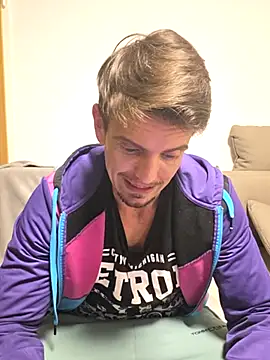 Snapshot of Mystery_Mark chatting on April 15, 2026, 7:58 pm Mystery Mark online show from April 15, 2026, 7:58 pm