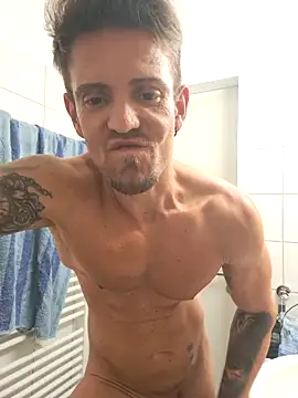 Snapshot of Mystery_Mark chatting on April 6, 2026, 6:31 pm Mystery Mark online show from April 6, 2026, 6:31 pm