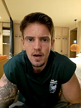 Snapshot of Mystery_Mark chatting on March 30, 2026, 3:24 pm Mystery Mark online show from March 30, 2026, 3:24 pm