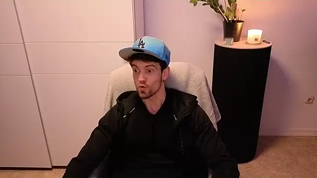 Mystery Mark online show from November 22, 2025, 8:08 pm