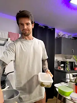 Snapshot of Mystery_Mark chatting on March 5, 2026, 8:05 pm Mystery Mark online show from March 5, 2026, 8:05 pm