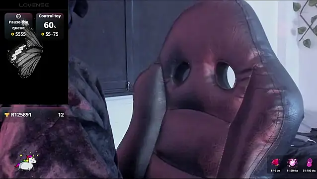 Anny Kiitty online show from March 18, 2026, 7:59 pm