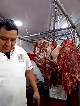 gordoju online show from December 1, 2025, 5:47 pm