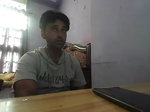 Snapshot of VienneseTripe chatting on February 19, 2026, 4:53 am VienneseTripe online show from February 19, 2026, 4:53 am