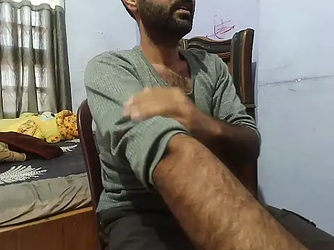 Snapshot of VienneseTripe chatting on February 14, 2026, 8:36 am VienneseTripe online show from February 14, 2026, 8:36 am