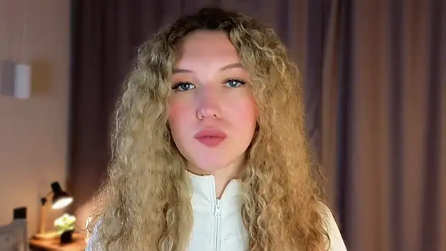 SueHolt online show from November 18, 2025, 2:20 pm