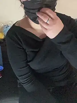 Snapshot of -Kotone- chatting on November 16, 2025, 2:33 pm -Kotone- online show from November 16, 2025, 2:33 pm