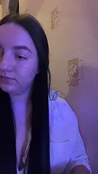 Snapshot of DianasLovex chatting on December 5, 2025, 7:01 pm DianasLovex online show from December 5, 2025, 7:01 pm