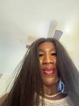 Motherbigbus online show from January 10, 2026, 7:31 pm