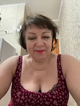 Snapshot of LittleBead522 chatting on December 18, 2025, 4:33 pm LittleBead522 online show from December 18, 2025, 4:33 pm