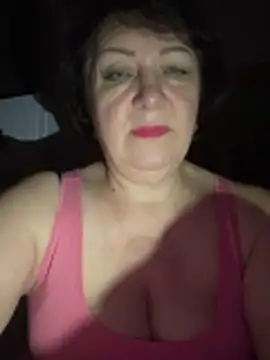 Snapshot of LittleBead522 chatting on November 22, 2025, 3:11 pm LittleBead522 online show from November 22, 2025, 3:11 pm