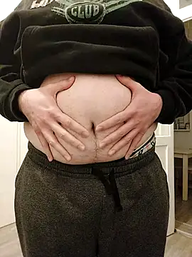 Cruising Bimbo2001 online show from December 17, 2025, 9:31 pm