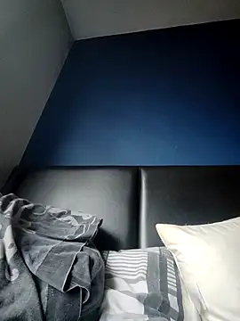 Snapshot of NaughtyClaudia_ chatting on November 18, 2025, 12:30 pm NaughtyClaudia online show from November 18, 2025, 12:30 pm