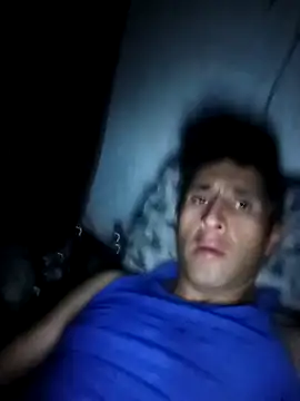 Snapshot of Deivis_cuu chatting on December 2, 2025, 12:29 pm Deivis cuu online show from December 2, 2025, 12:29 pm