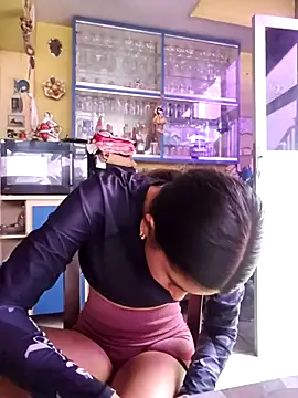 skinnyrox online show from November 24, 2025, 8:20 pm