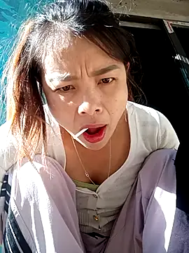 mon1-day online show from November 28, 2025, 2:23 am