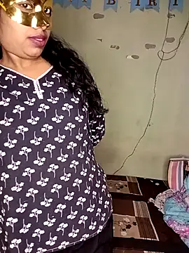 ATRANGI NEHA online show from November 25, 2025, 5:41 am