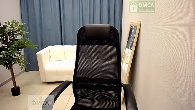 Susanna S online show from March 1, 2026, 6:35 am