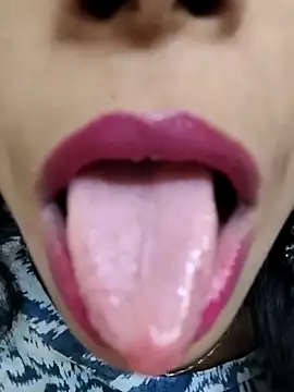 Snapshot of Rani_janam chatting on April 16, 2026, 10:16 am Rani janam online show from April 16, 2026, 10:16 am