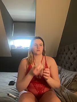 Snapshot of Blonde_Bunny chatting on December 21, 2025, 2:08 pm Blonde Bunny online show from December 21, 2025, 2:08 pm