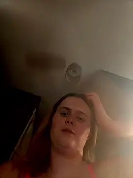 Snapshot of Blonde_Bunny chatting on January 10, 2026, 1:17 pm Blonde Bunny online show from January 10, 2026, 1:17 pm