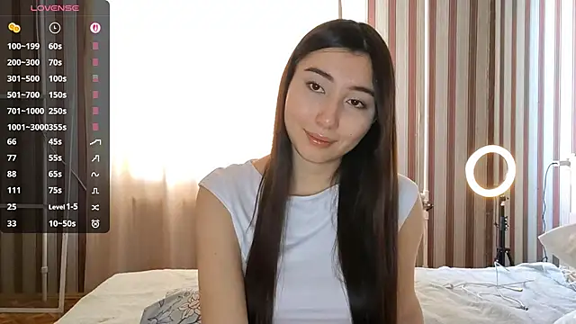 Snapshot of Alice_puff chatting on February 23, 2026, 8:04 am Alice puff online show from February 23, 2026, 8:04 am