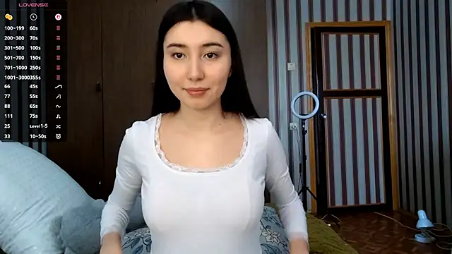 Snapshot of Alice_puff chatting on February 28, 2026, 8:36 am Alice puff online show from February 28, 2026, 8:36 am