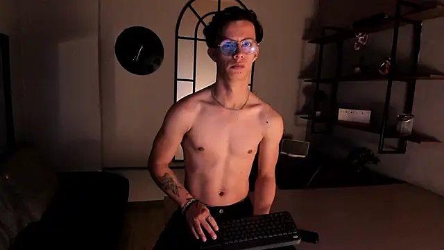 Snapshot of Brandon_starkk chatting on November 27, 2025, 12:05 pm Brandon starkk online show from November 27, 2025, 12:05 pm