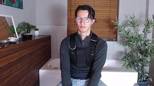 Snapshot of Brandon_starkk chatting on January 7, 2026, 11:26 am Brandon starkk online show from January 7, 2026, 11:26 am