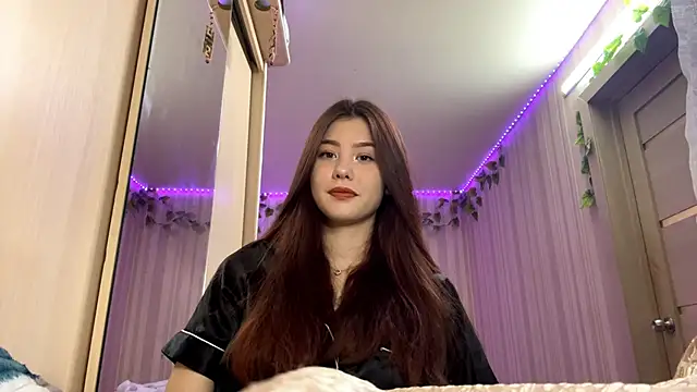 CutieSlim online show from November 30, 2025, 12:06 pm