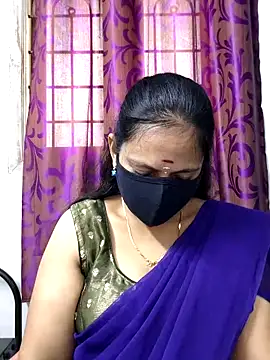 Snapshot of Queen-Neha chatting on February 2, 2026, 4:33 am Queen-Neha online show from February 2, 2026, 4:33 am