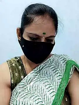 Snapshot of Queen-Neha chatting on December 4, 2025, 10:36 am Queen-Neha online show from December 4, 2025, 10:36 am