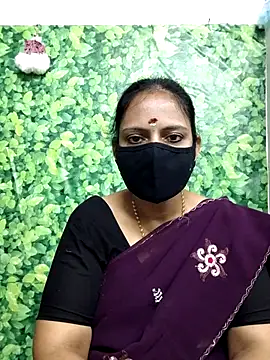 Snapshot of Queen-Neha chatting on December 22, 2025, 8:14 am Queen-Neha online show from December 22, 2025, 8:14 am