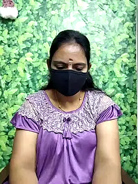 Snapshot of Queen-Neha chatting on December 19, 2025, 6:10 pm Queen-Neha online show from December 19, 2025, 6:10 pm