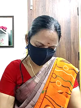 Snapshot of Queen-Neha chatting on February 3, 2026, 7:57 am Queen-Neha online show from February 3, 2026, 7:57 am