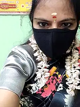 Snapshot of Queen-Neha chatting on November 27, 2025, 7:14 pm Queen-Neha online show from November 27, 2025, 7:14 pm