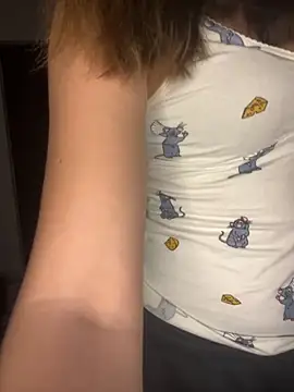 Snapshot of Sandrasnoww chatting on December 3, 2025, 9:47 pm Sandrasnoww online show from December 3, 2025, 9:47 pm